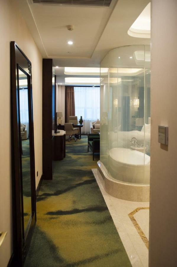 Hotel The Huiting Collection Wuhan Exterior foto