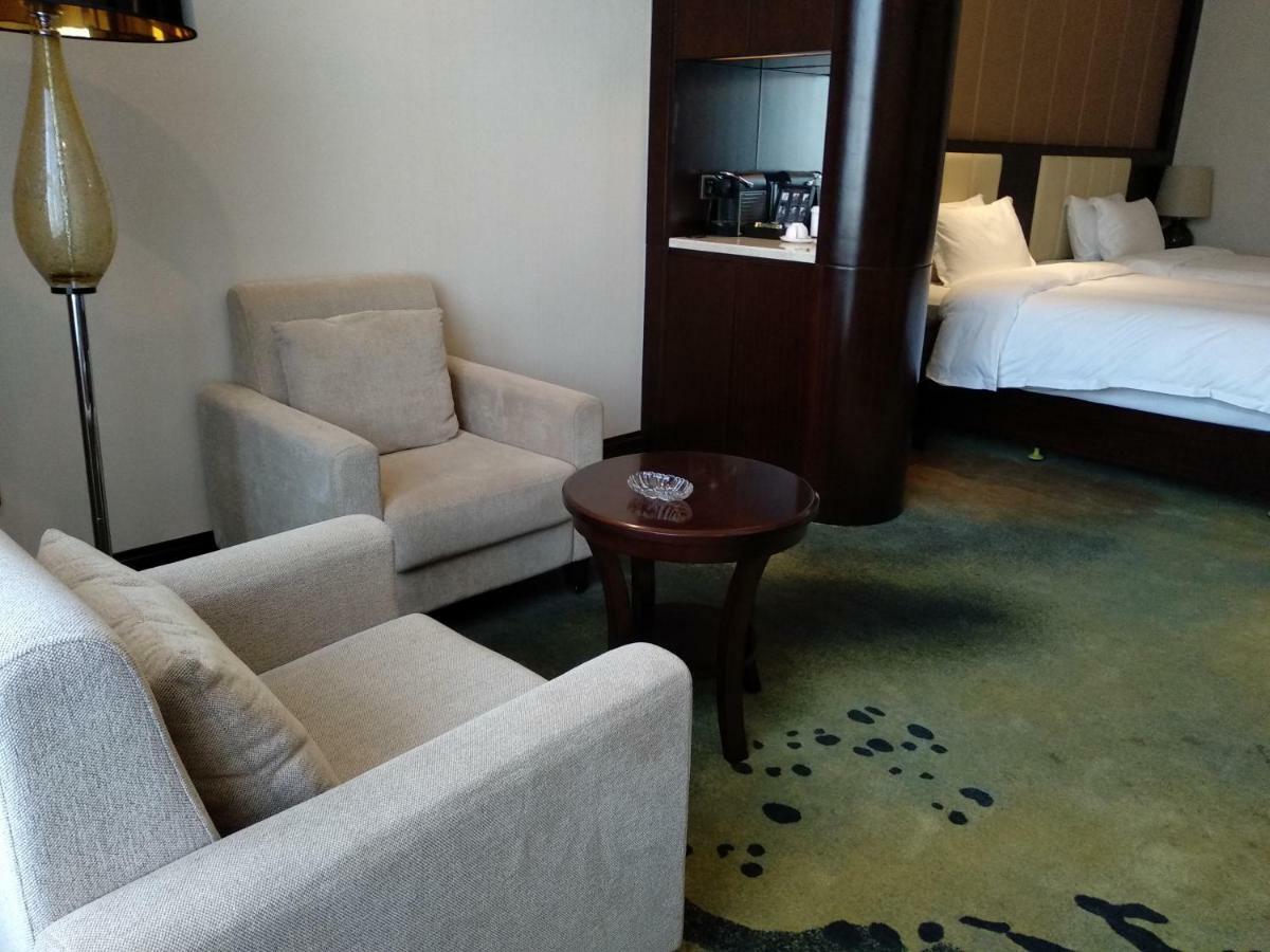 Hotel The Huiting Collection Wuhan Exterior foto