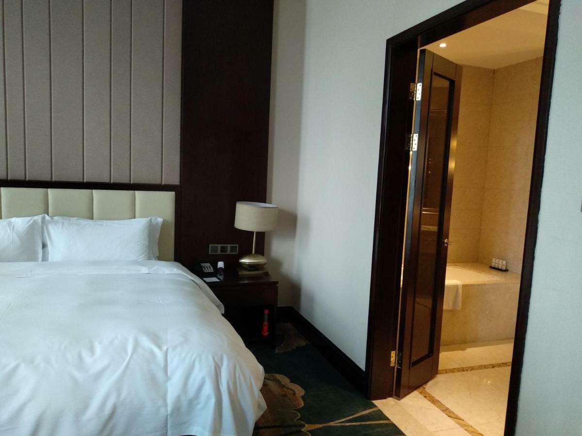 Hotel The Huiting Collection Wuhan Exterior foto